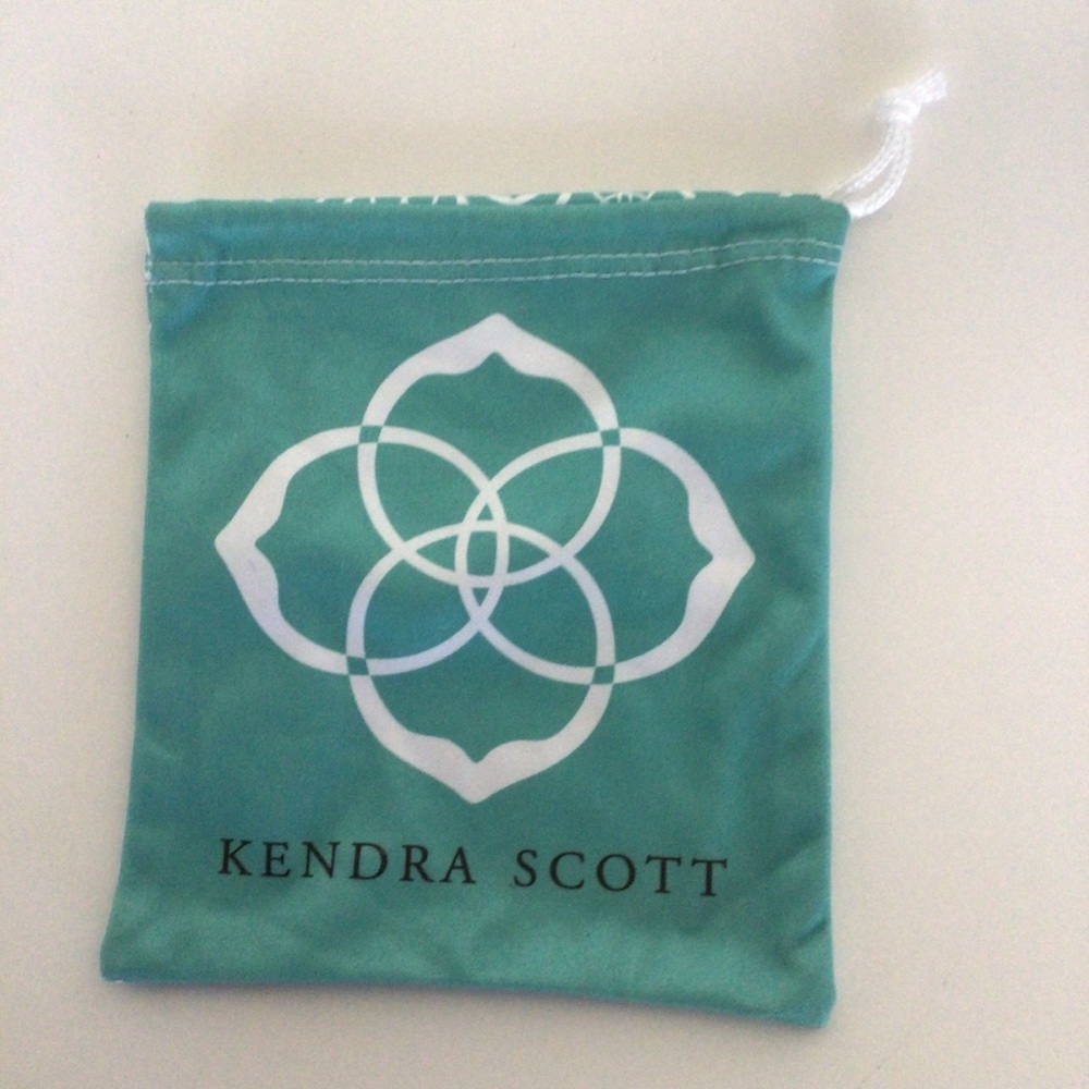 KENDRA SCOTT BLUE LOGO JEWELRY POUCH